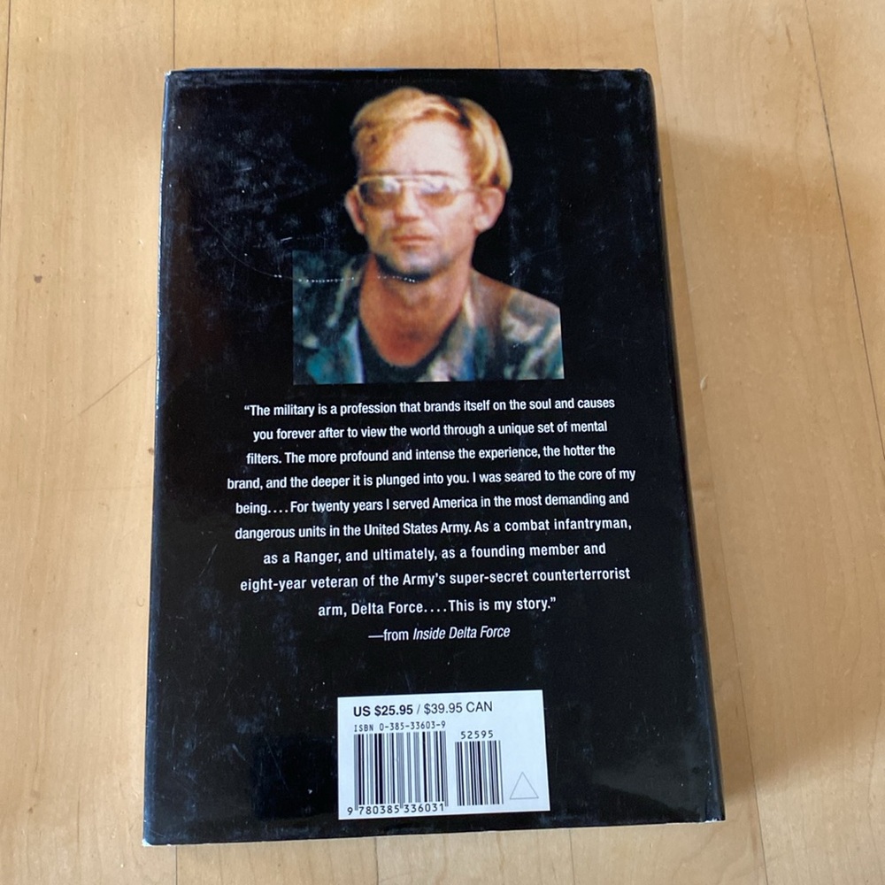 Inside Delta Force-Book - Picture 2 of 4